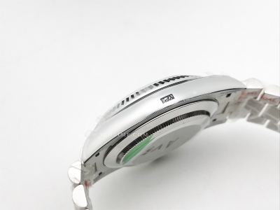 DayDate 40mm 904L Flt SS/SS Met/Dia GMF A2836