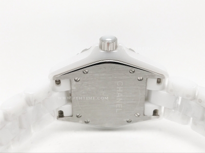 XHANEL J-12 33mm Wht CER/CER W-MOP/Dia HTF Qtz