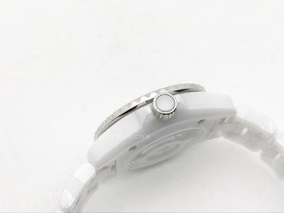 XHANEL J-12 33mm Wht CER/CER Wht/Num HTF A12.2