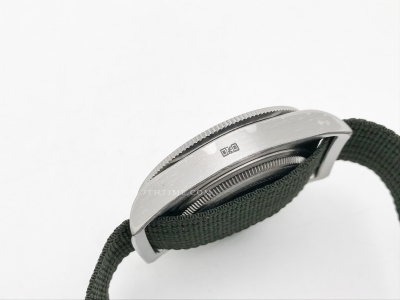 Pelagos FXD GMT 42mm TI/NY Black M+F Asia 2836