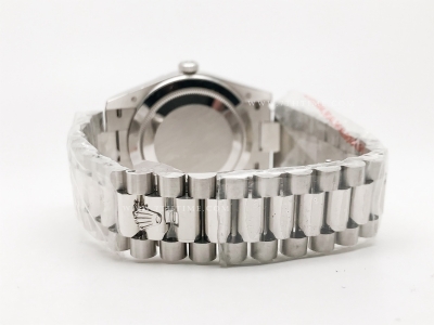 DayDate 40mm 228239 904L Flt Wt WG/WG I-Blue/Rm KF VR3255