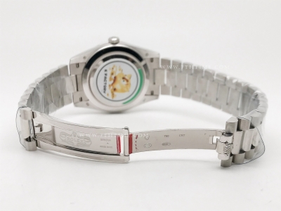 DayDate 40mm 228239 904L Flt Wt WG/WG Blue/Rm KF VR3255