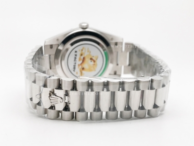 DayDate 40mm 228239 904L Flt Wt WG/WG Blue/Rm KF VR3255