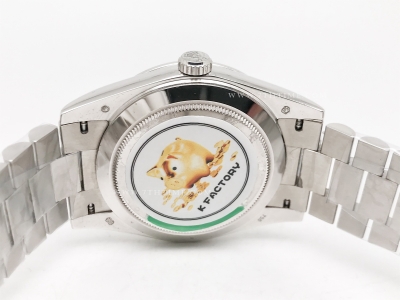 DayDate 40mm 228239 904L Flt Wt WG/WG Blk/Dia KF VR3255