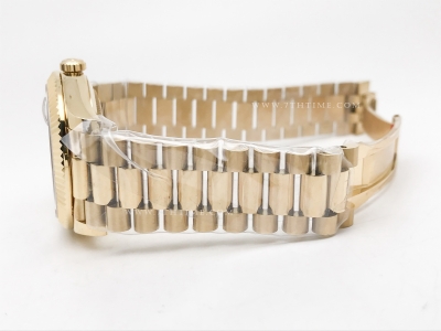 DayDate 40mm 228238 904L Flt Wt YG/YG Grn/Rm KF VR3255