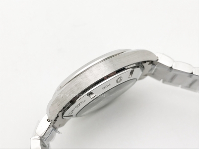 Aqua Terra 40mm SS/SS Blk Wavy JVS A8500