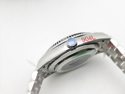 DayDate 40mm 904L Flt SS/SS L-Blue-E/Stk GMF VR3255