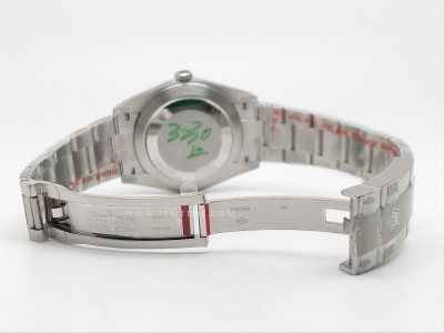 Oyster Pert 41mm 124300 SS/SS P.Green GMF VR3230