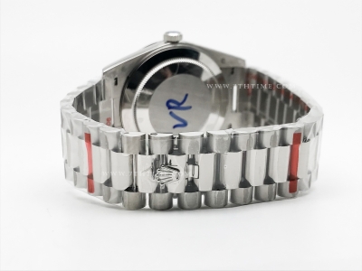 DayDate 40mm 904L Flt SS/SS Wht/Rm GMF VR3255