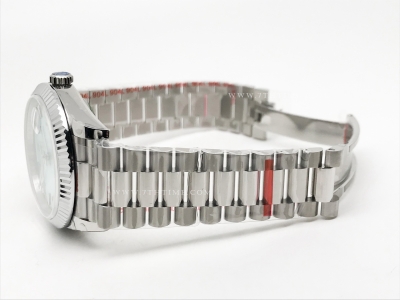 DayDate 40mm 904L Flt SS/SS I-Blue/Rm/Stk GMF VR3255