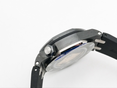 Royal Oak Offshore Diver 15707 CER/RU Blk ZF A3120