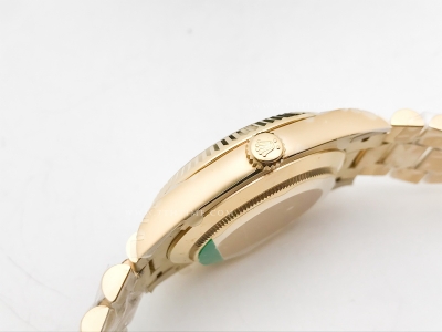 DayDate 40mm 904L Flt Wt YG/YG YG/Stk TMF SH3255