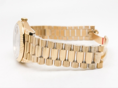 DayDate 40mm 904L Flt Wt YG/YG Blk/B.Dia TMF SH3255