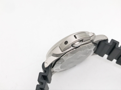 PAM1389 Sub 1950 3 Days 47mm TI/RU VSF P9010