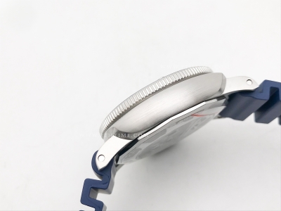 PAM1696 Sub OSJ Special 44mm SS/RU Wht/Blue VSF P900