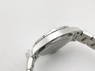 Breitling Colt Automatic 44mm V2 SS/SS Black TF Asia 2824