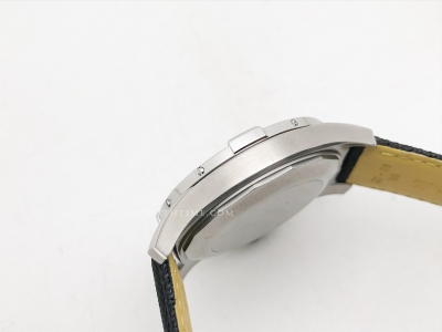 Avenger 44mm SS/NY/LE Black OXF A2824