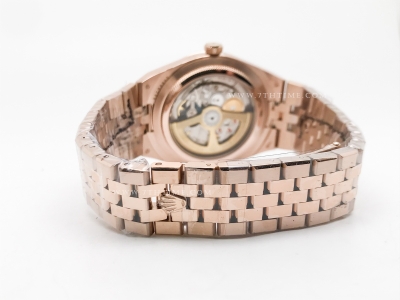 Land Dweller 40mm 127335 Jub Flt RG/RG White NNF MY9015 Mod