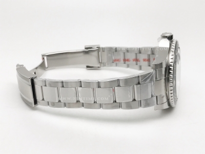 GMT II 126710GRNR Oys 904L SS/SS Blk THB SH3285-2