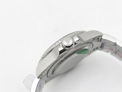 GMT II 126710GRNR Oys 904L SS/SS Blk THB SH3285-2