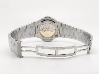 Nautilus Jumbo 5711 SS/SS White/Stk BBF DD324