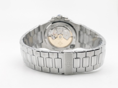 Nautilus Jumbo 5711 SS/SS Green/Stk BBF DD324