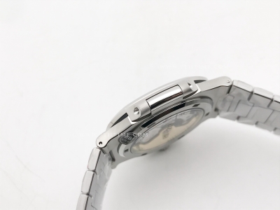 Nautilus Jumbo 5711 SS/SS Blue Tiff/Stk BBF DD324