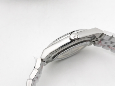 Land Dweller 40mm Wt Jub Flt SS/SS White YYF A7135