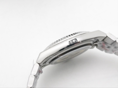 Land Dweller 40mm Wt Jub Flt SS/SS White YYF A7135