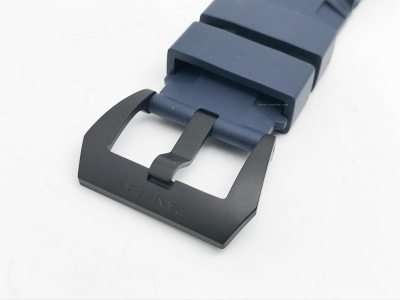 Submersible QuarantaQuattro 44mm FC/RU VSF P900