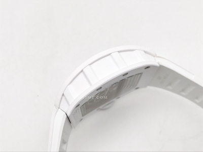 RM055 Bubba Watson V3 Wht CER/RU Skele ZF RMUL2