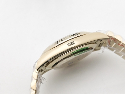 DayDate 40mm 904L Flt YG/YG Wht/Rm GMF VR3255