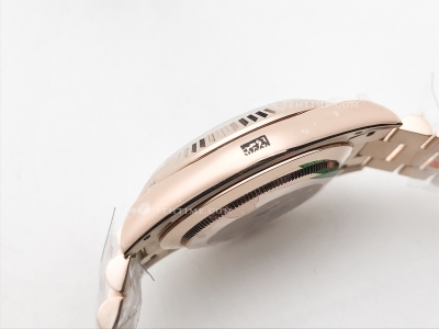 DayDate 40mm 904L Flt RG/RG Grn/Stk GMF VR3255