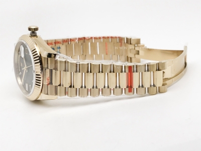 DayDate 40mm 904L Flt YG/YG M-Blk/Dia GMF VR3255