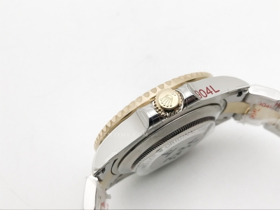 Seadweller 126603 43mm 904L YG/SS Blk GMF VR3235