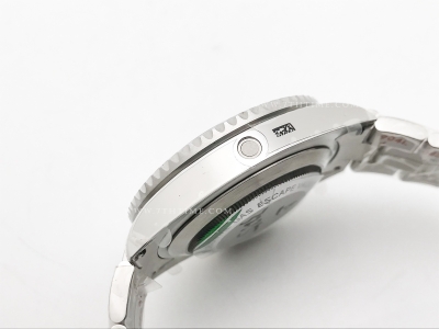 Seadweller 126600 43mm 904L SS/SS Blk GMF VR3235