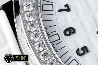 Aquanaut Ladies 5067A Diamonds Bezel SS/RU White Checkered Dial Swiss Quartz